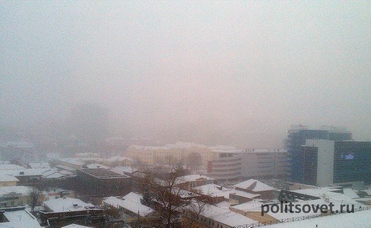 Из Екатеринбурга вывезли тысячи тонн снега