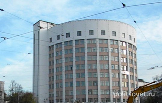 Медведев отдал гостиницу «Исеть» Свердловской области
