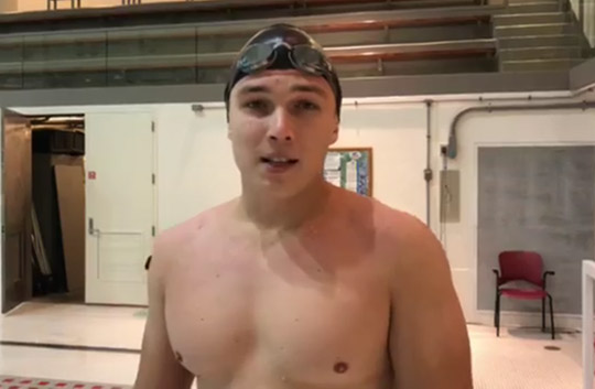Призер Чемпионата мира по плаванию вызвал на дуэль Золотова