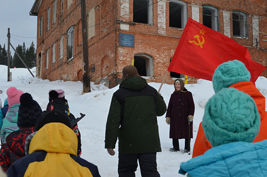 В Свердловской области дети сыграли в войну со священниками