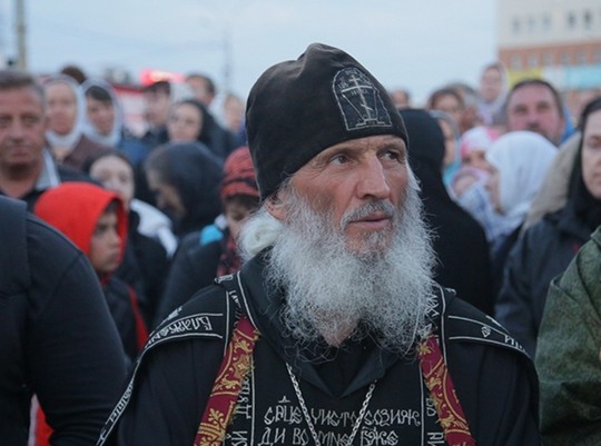 Духовник уральского монастыря призвал изгнать из России «жидомасонов»