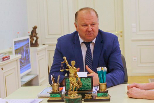 В полпредстве не подтверждают отставку Цуканова