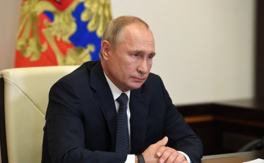 Рейтинг Путина опустился ниже 60%
