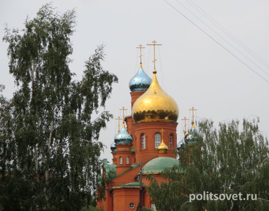 В России стало меньше православных и больше неверующих