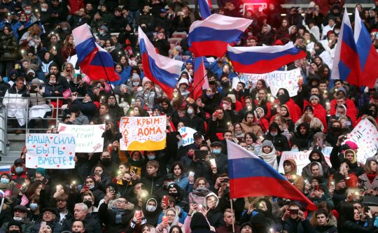Годовщину присоединения Крыма отпраздновали без масок и социальной дистанции