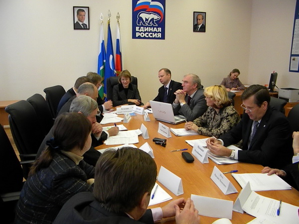 Свердловские единороссы поддержали проект закона о бесплатной юридической помощи