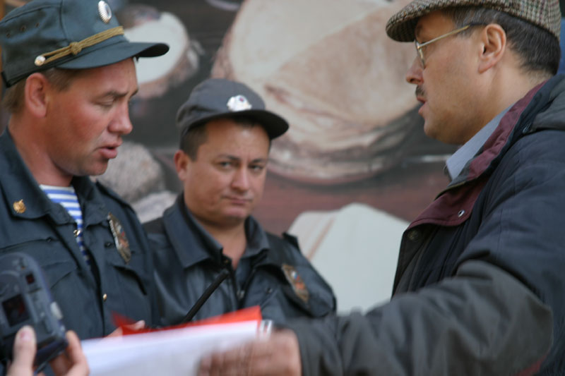 Охрана Владимира Конькова избила правозащитника (есть фото)