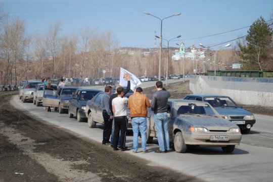 Жители Полевского пригрозили губернатору автопробегом