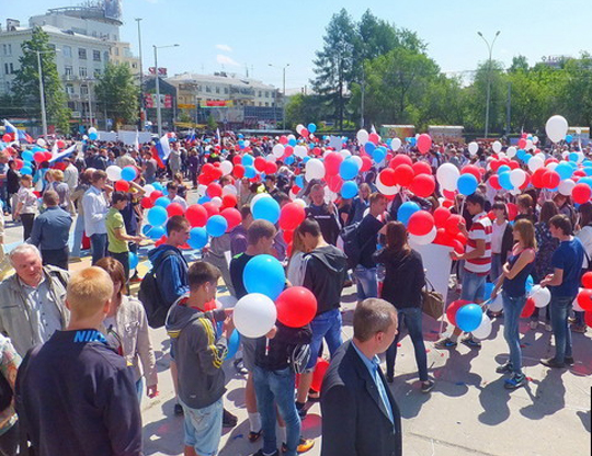 На митинг в Екатеринбурге собралось 25 тысяч человек