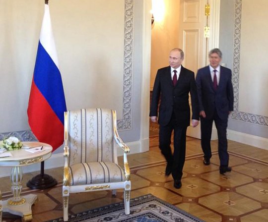 Владимир Путин появился на публике после десятидневного отсутствия