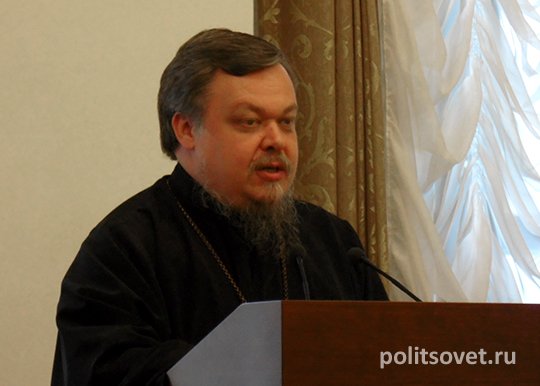 Патриарх Кирилл наградил протоиерея Чаплина