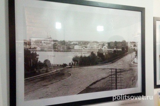 В Екатеринбурге открылась фотовыставка о городском пруде