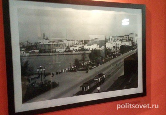 В Екатеринбурге открылась фотовыставка о городском пруде
