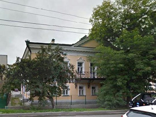 Власти безвозмездно отдали Новикову особняк с флигелем в центре Екатеринбурга