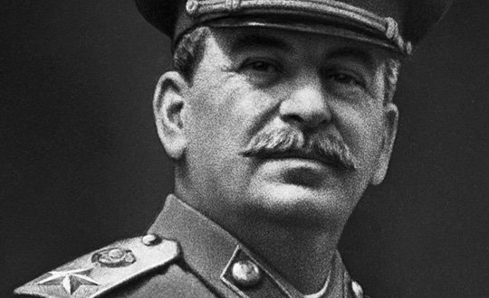 Самым выдающимся человеком в истории россияне считают Сталина