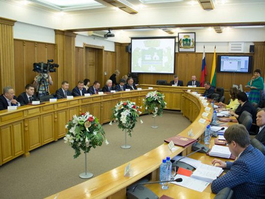 Заседание гордумы Екатеринбурга сорвано из-за отмены выборов мэра