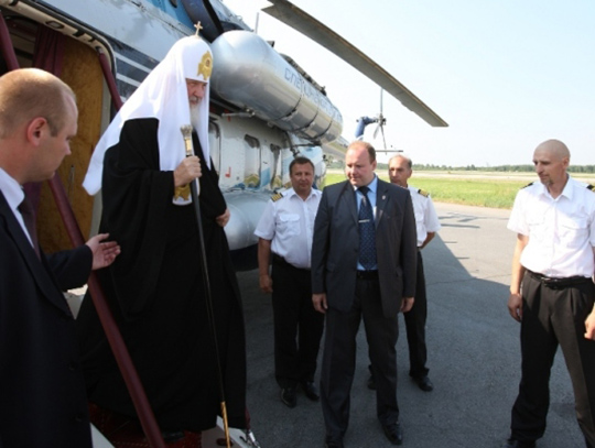 Для патриарха Кирилла заказали вертолеты за 5,7 миллиона рублей
