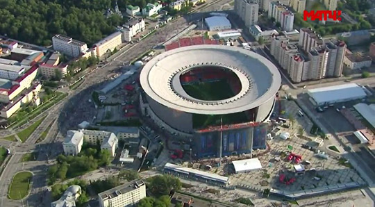 Футбольные комментаторы поиронизировали над «Екатеринбург-Ареной»