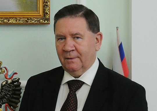 Губернатор Курской области перед отставкой обеспечил себе бесплатные похороны