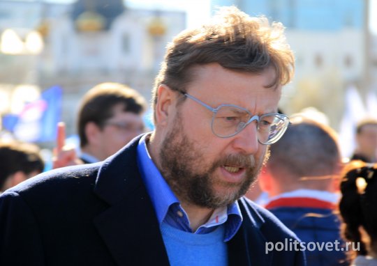 Исполнять обязанности двух вице-губернаторов Свердловской области будет Вадим Дубичев