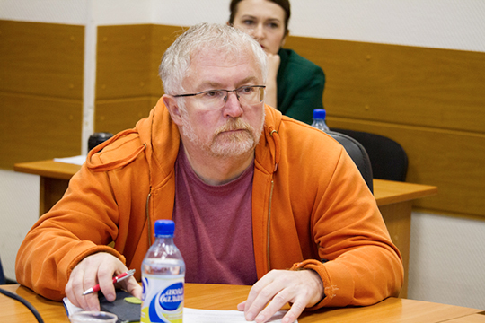 В Екатеринбурге принудительно госпитализировали депутата, вернувшегося из Италии