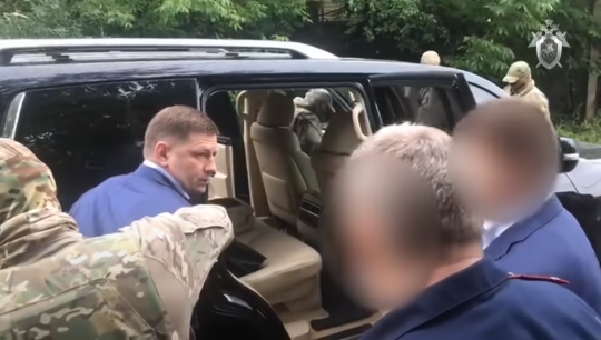 Российского губернатора задержали за организацию убийств
