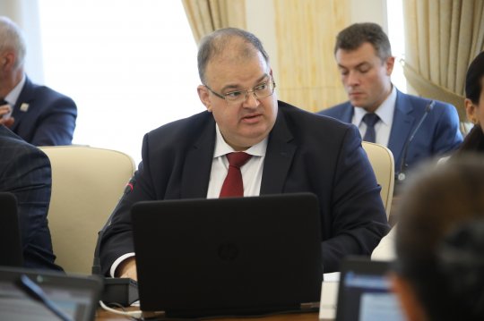 Свердловского министра здравоохранения Цветкова отправляют в отставку