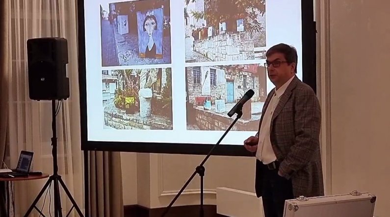 Мэру Екатеринбурга предложили брать пример с греческого города
