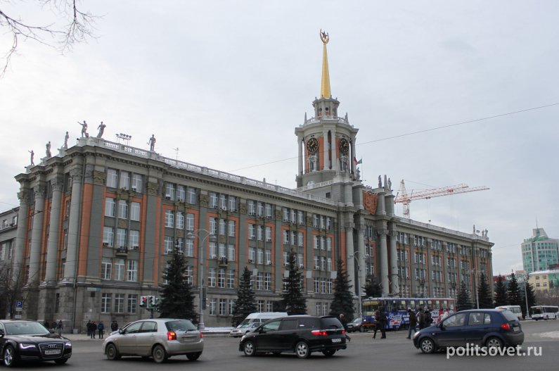 Довыборы в Екатеринбурге: административно-бюджетный тренд
