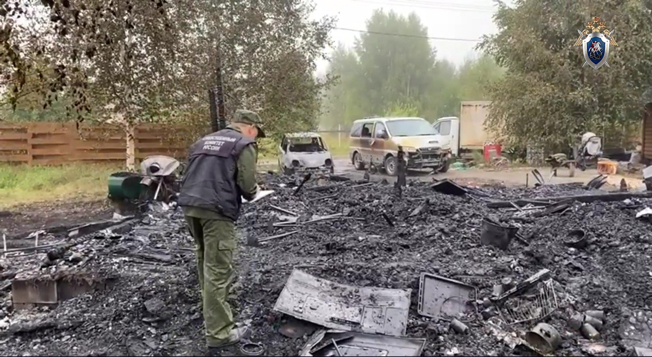 В Свердловской области в пожаре погибло трое детей