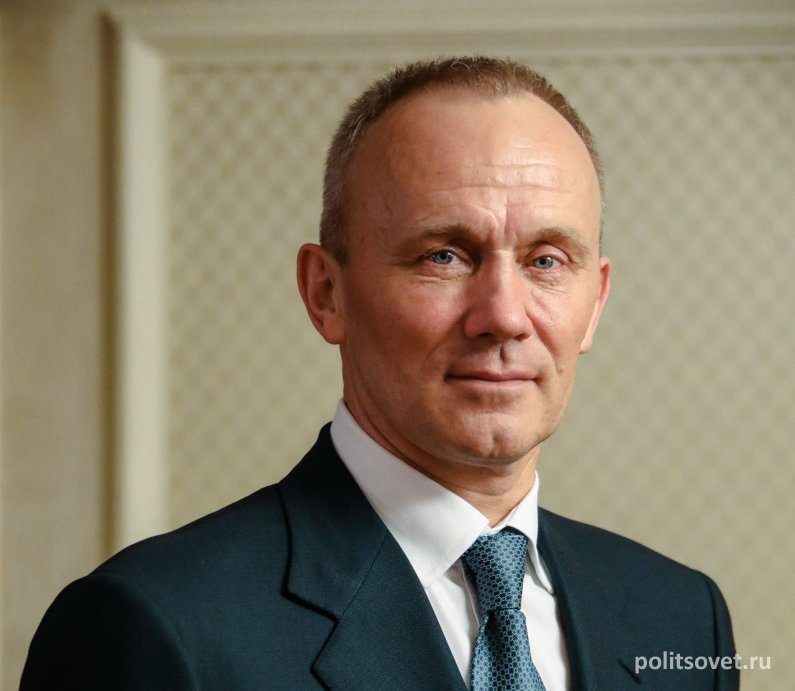 Олег Чемезов отправлен в отставку с поста заместителя губернатора Свердловской области