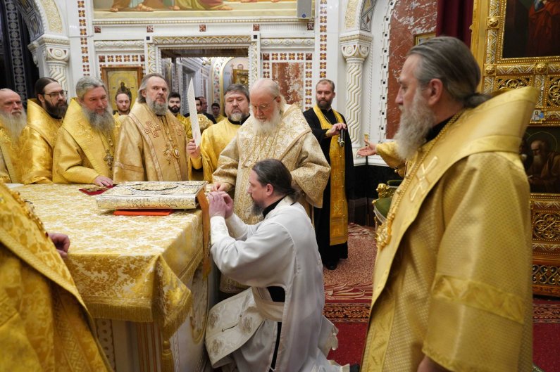Патриарх возвел в сан нижнетагильского епископа