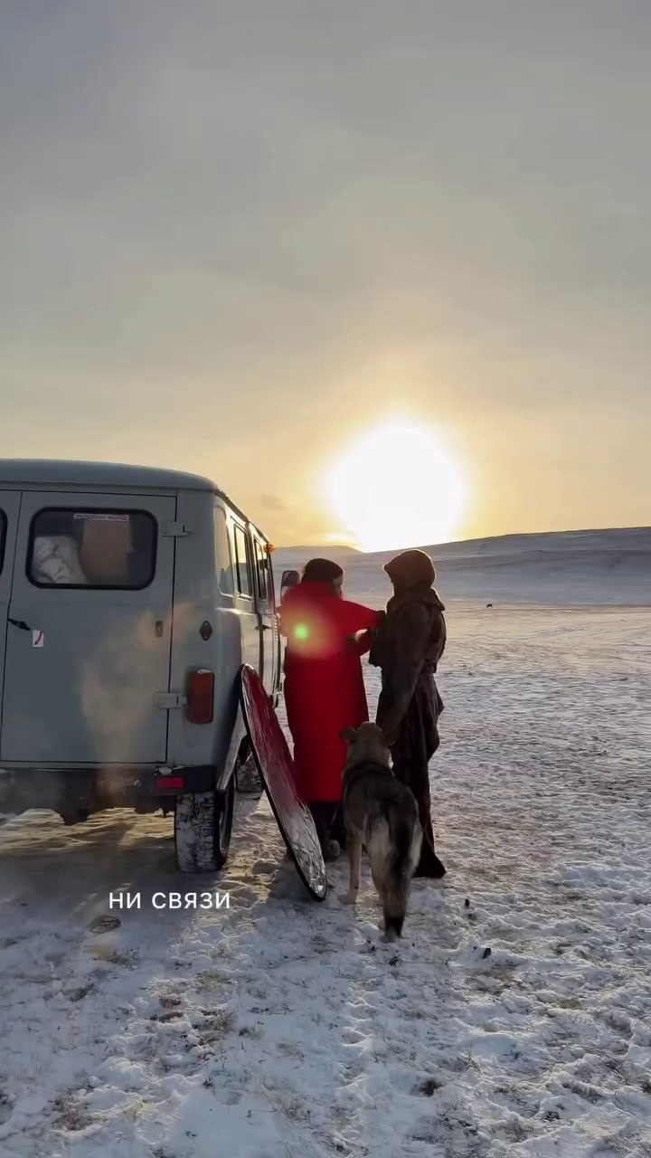 Клава Кока пересела на УАЗ «Буханку»