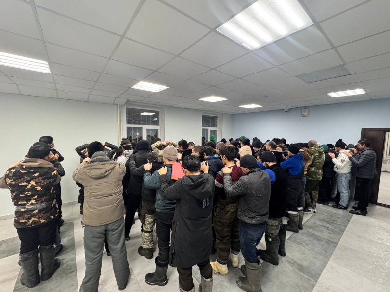 На хладокомбинате в Екатеринбурге нашли нелегальных мигрантов